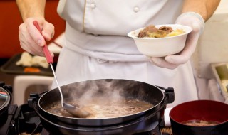 牛肉面高汤做法视频 牛肉面的高汤做法