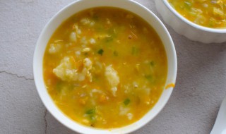 南瓜疙瘩汤怎么做好吃窍门 百里香南瓜疙瘩汤的做法