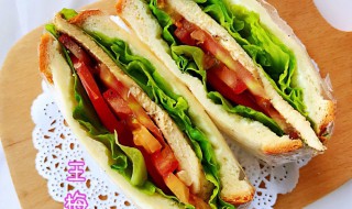 鸡肉蔬菜三明治教程 法棍鸡肉蔬菜三明治的做法