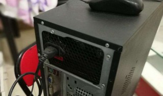 把电脑主机硬盘拆下来当移动硬盘用行吗? 试过这样用不