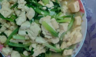 瘦肉末炖小白菜豆腐怎么做 肉末豆腐炖白菜的家常做法