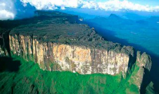 圭亚那高原热带草原气候成因 圭亚那高原热带草原气候形成原因