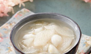 姜薯淮山百合怎么做甜汤 新鲜百合淮山煲汤的做法