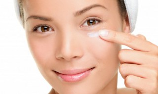 眼霜的使用步骤及方法 护肤品使用的顺序排列