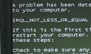 台式电脑开机就卡在一堆字母上怎么回事 怎么解决