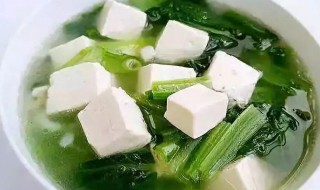 菠菜猪肝汤的做法 菠菜炖豆腐的做法