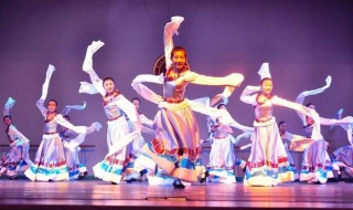 藏族舞蹈的风格特点及其特征 藏族舞蹈风格特点