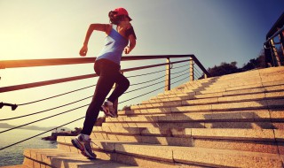 爬楼梯减肥最好的方法 爬楼梯减肥正确方式