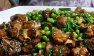 排骨炖干豌豆怎么做 排骨炖干豌豆怎么做好吃窍门