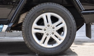汽车换轮胎必须要换轮毂吗多少钱 汽车换轮胎必须要换轮毂吗