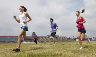 体训生饮食怎么吃 体训生跑步技巧