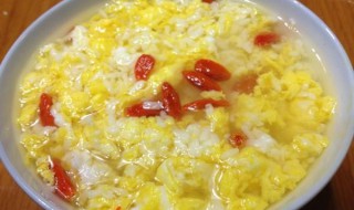 米酒加枸杞加鸡蛋 鸡蛋枸杞米酒