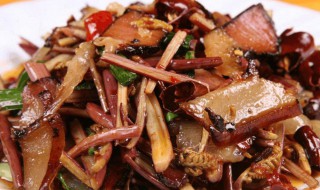 干蕨菜焖肉皮 干蕨菜烧肉