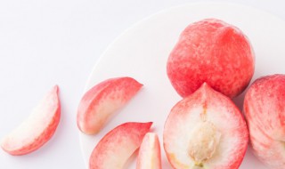 红酒烩水蜜桃怎么做 红酒和水蜜桃能一起吃吗