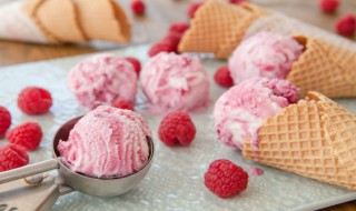 奶油芒果冰淇淋的家常做法 奶油芒果冰淇淋的家常做法视频