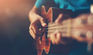 吉他弹唱实用教程简单 吉他弹唱实用教程