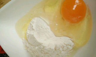 有面粉有鸡蛋可以做什么 只有面粉和鸡蛋能做什么