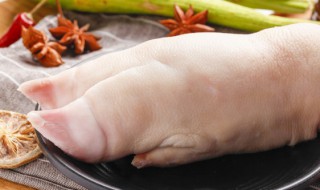猪脚炖萝卜怎么做好吃 白萝卜炖猪蹄的做法