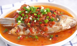 剁椒鱼头怎么做好吃又简单 剁椒鱼头怎么做好吃又简单视频
