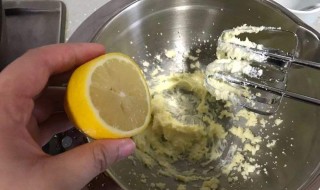 烘焙里柠檬汁的功效 烘焙用的柠檬汁可以自制吗