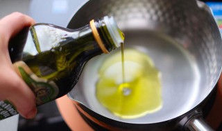 橄榄油炒菜的危害 精炼橄榄油炒菜的危害