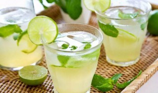 热柠檬水的功效与作用及禁忌 热柠檬水的功效与作用