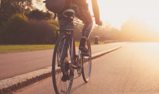 骑自行车通勤的好处 骑通勤自行车可以锻炼身体吗