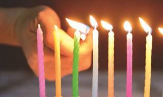 生日焟烛有什么讲究 生日烛台