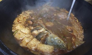铁锅炖大鱼的做法窍门 铁锅炖大鱼的做法