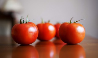 西红柿番茄汤底怎么做好吃 番茄西红柿汤怎样做好吃