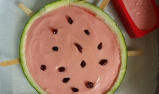 怎样制作西瓜冰淇淋 如何制作清凉的西瓜冰淇淋