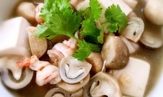 用草菇怎么做汤喝 用草菇怎么做汤