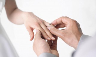 结婚戒指怎么戴男和女 结婚戒指怎么戴