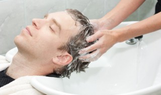 芝麻叶洗头的功效与作用禁忌 芝麻叶洗头的功效与作用