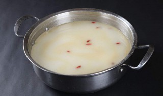 老式火锅汤底的制作方法 老式火锅汤底的制作方法窍门