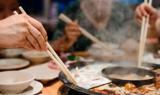 韩式火锅的做法 韩式火锅的做法和配料