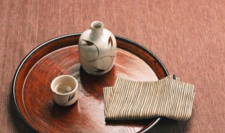 竹叶青茶的功效与作用 竹叶青酒的功效与作用