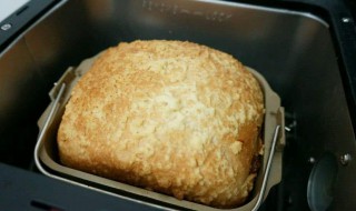 用面包机做面包（用面包机做面包的配料表）