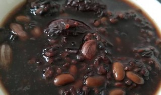 黑米黑豆粥做法步骤 黑米黑豆粥的简单做法