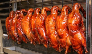 烤鸭腌制方法视频 烤鸭腌制的方法