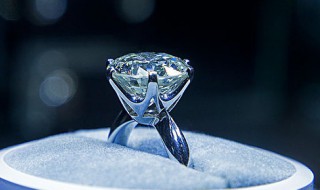 钻石是怎么形成的视频 钻石怎么形成的