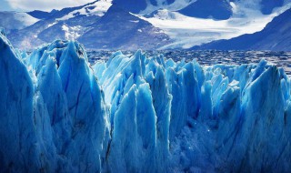 地球冰川的资料 地球冰川是怎么形成的