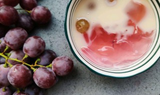 做葡萄撞奶需要什么材料 如何制作葡萄撞奶