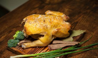 盐焗鸡怎么做好吃又简单家常的窍门 盐焗鸡要怎么做好吃