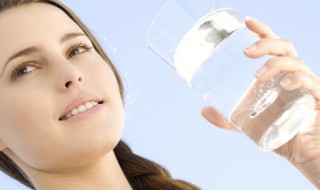 喝水减肥法时间表8杯水 喝水减肥法时间表
