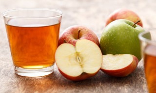 水煮苹果的功效与作用 水煮苹果的功效与作用什么时间喝