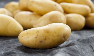 土豆冒了一点小芽能吃吗 发了芽的土豆怎样处理才能够使用