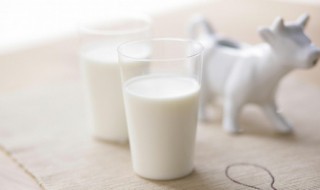 伊利纯牛奶配料表 蒙牛纯牛奶配料表