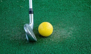 高尔夫瞄球的正确方法视频教程 高尔夫瞄球的正确方法