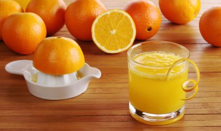 香梨橙汁的做法